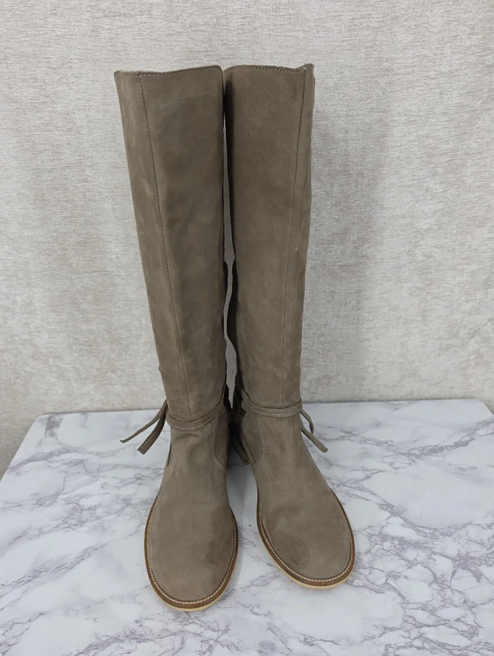 EMU Taupe Leather Knee High Tall Boots Shearling Footbed Women's Size 9